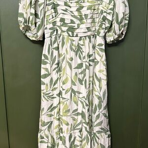 LC Lauren Conrad Green Leaf Print Dress